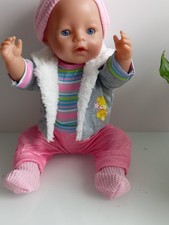 Puppenkleidung gr 43 cm 4  teilig  ohne Puppe neuwertig