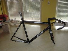 FAT Rennrad-Carbonrahmen 58 cm, Dura-Ace 7800 10 f. Teile, FSA Carbon-Kurbel K-F
