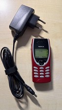 Nokia 8210 Rot