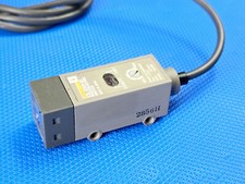 Omron E3L-2DE4-50 Lichtschranke Laserstrahler