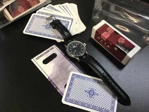 Erscheint uhr aus karte magic - uhr,