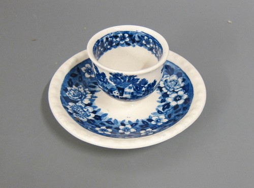 Eierbecher mit ablage spode - eierbecher,