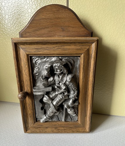 Schlüsselkasten mit zinnbild - schlüsselkasten,