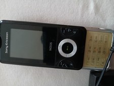 Sony Ericsson W205 Schiebehandy Walkman mit Kamera