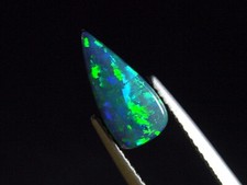 Opal / Edelopal 1,01 Ct. Tropfen Cabochon Australien (2164t)