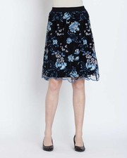 Rock schwarz 34 Damen Schlupfrock Spitzenrock mit Stickerei UVP: 109,99€ 8.8584