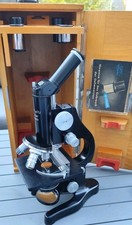 Ernst Leitz Wetzlar Mikroskop NR. 404303 in Holzkoffer