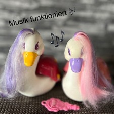 Keypers Tonka 2x Schwan mit Schlüssel linker Schwan macht Musik funktiert 80er