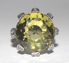 pompöser RING 925 Silber rhodiniert Spinell gelbgrün + Zirkonia weiß Größe 56