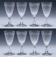 8 geätzte Jugendstil Weingläser - Villeroy & Boch ca. 1900