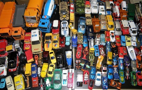 Spielzeugautos matchbox - 1, kg