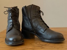 MOMA Damen Stiefeletten