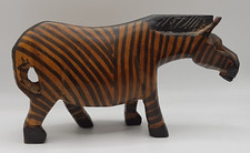 Tierfigur - Zebra aus Holz - handgeschnitzt - L. 18 cm - H. 10 cm    (#K26/4)