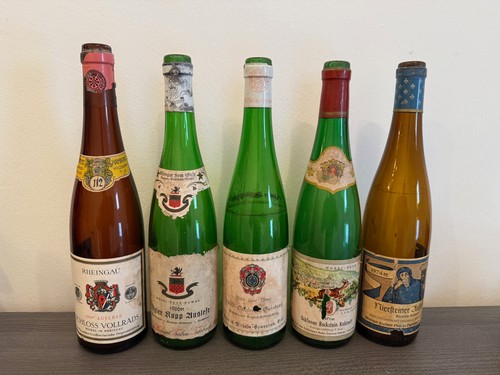 Vintage leere weinflaschen - vintage,