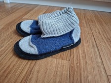 Warme Hausschuhe Gr. 30, Hüttenschuhe Blau/Grau von NANGA
