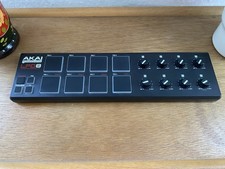 Akai LPD8  Professional Small