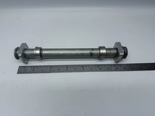 Suzuki GSXR600 K4 K5 Hinterrad Steckachse Achse Rear Axle spindle (4) 05' 