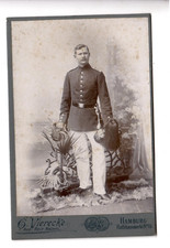 Kabinettfoto * Junger Soldat