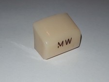 Taste "MW" aus Loewe Opta Venus-Stereo 6786W - Röhrenradio