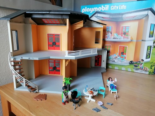 Playmobil city life - city,