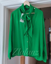 Zara SS22 hellschleife Bluse grünes Shirt XS S M L XL strukturierte goldene Knöpfe neu mit Etikett