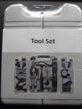 Neu - XXL Werkzeugkoffer / Tool Set:  132 Teile, darf in keinem Haushalt fehlen.