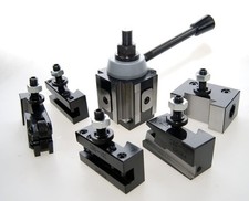 Drehbank Kolben Typ Revolver Klein (Ref: 9511100) von Chronos