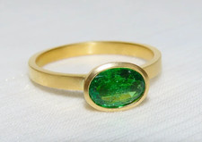 Tsavorit Ring aus 750 Gold, Weite 54 / 55, grüner Granat Ring, Verlobungsring