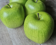 3 x Äpfel grün Attrappen