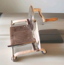 Vintage Alte Graef Brotschneidemaschine.  Dachbodenfund. Aus Nachlass 