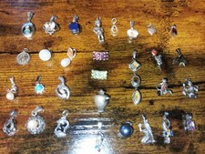 Anhänger / Figur / Perle /