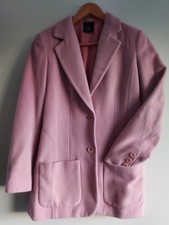 B.C. Best Connections Mantel