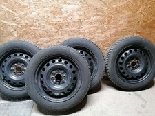 Winterreifen Auf STAHLFELGEN 155/65r14 75T M+S fast Neu