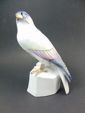 Porzellan Figur Falke von Metzler & Orlloff