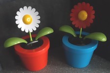 2x Solar Wackelblume XXL / Solarblume Wackeleffekt / neuwertig 