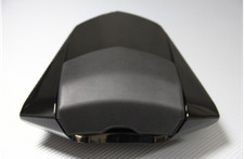 Schwarze Soziusabdeckung /