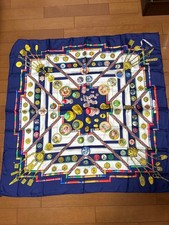 HERMES Carre 90 Belle Main