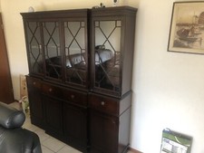 Schrank zur Restaurierung