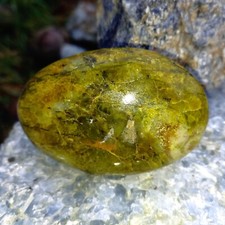 0,13Kg grüner Chloropal Opal
