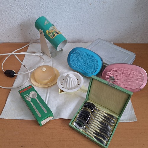 Mehrere alte sachen - alte, aus