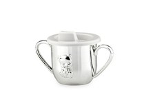 Der silberne Kinderbecher