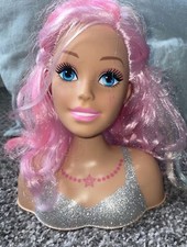 BARBIE: Große Fashionistas