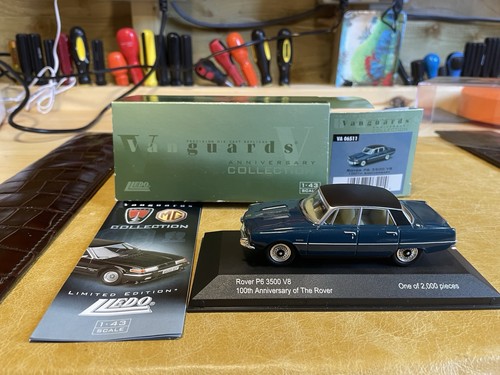 Rover 3500 blau - v8,