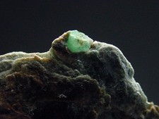 Smaragd Kristall Stufe 34 mm -