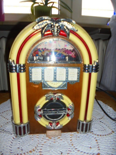 Dekoratives holz radio - , holz-radio