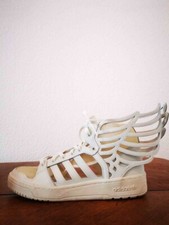 Jeremy Scott / Adidas: Wings