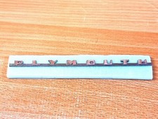 1950-1955 PLYMOUTH HANDSCHUHFACH EMBLEM - ORIGINAL - VINTAGE - USA