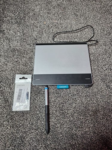 Wacom intuos pen touch - wacom,