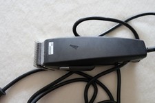 Hundehaarschneidemaschine  von MOSER netzbetrieben
