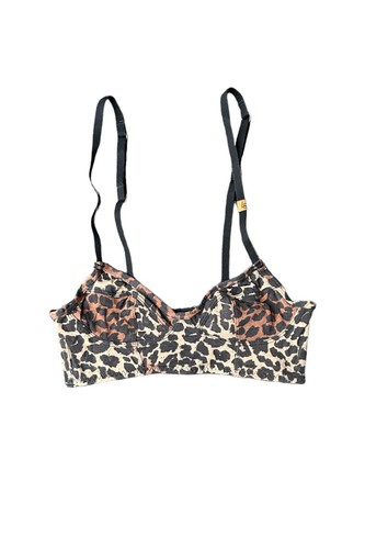 Love stories cella in - stories, bh